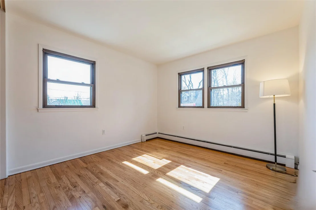 Photo of 74 Interlochen Parkway