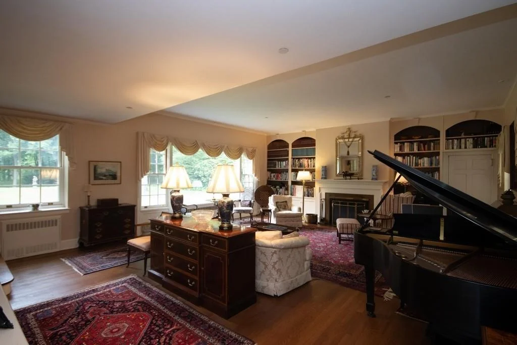 Photo of 3830 Purchase Street