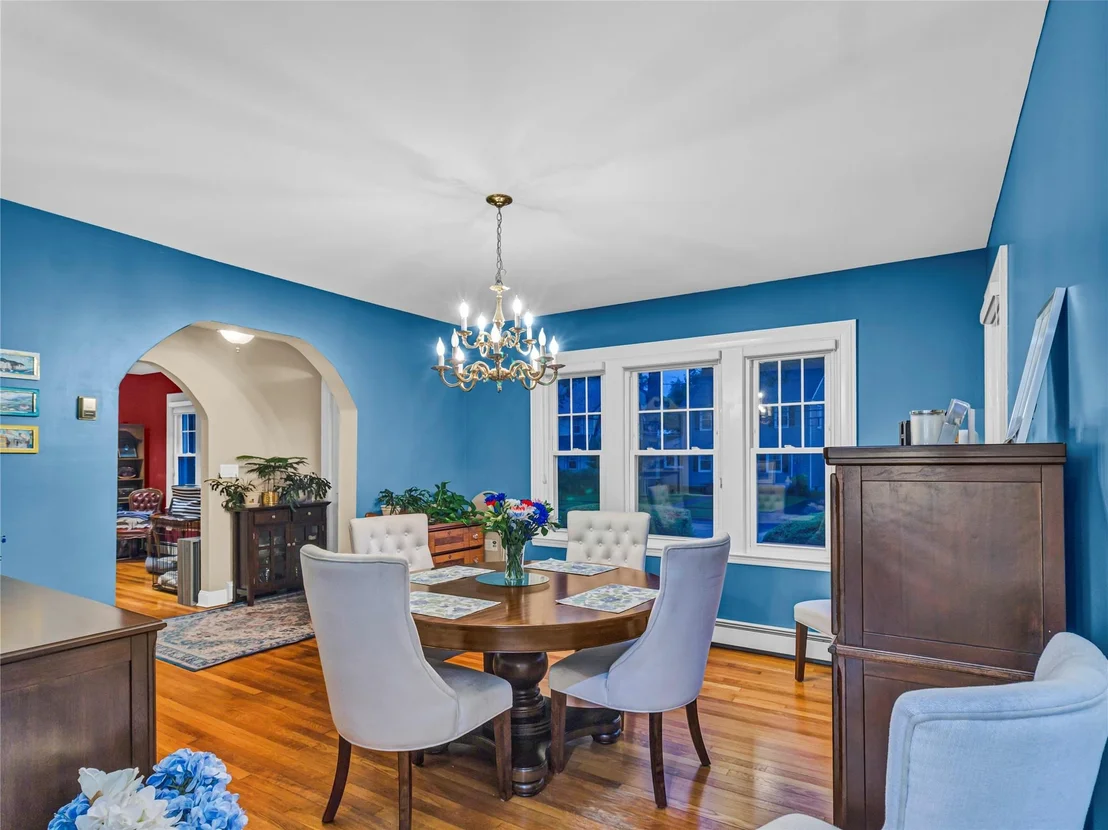 Photo of 108 Vincent Avenue