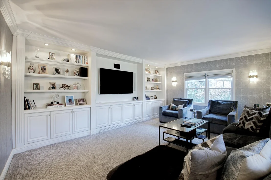 Photo of 75 Chestnut Drive