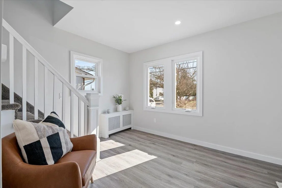 Photo of 70 Evergreen Avenue