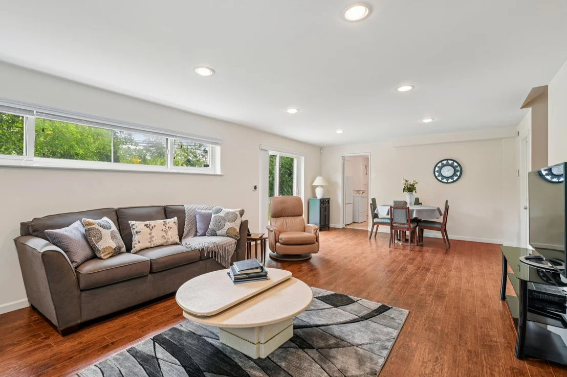 Photo of 904 Woodmere Drive
