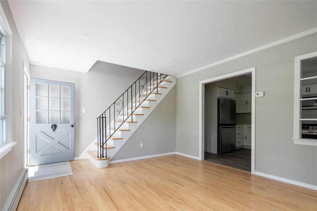 Photo of 795 Pine Tree Road