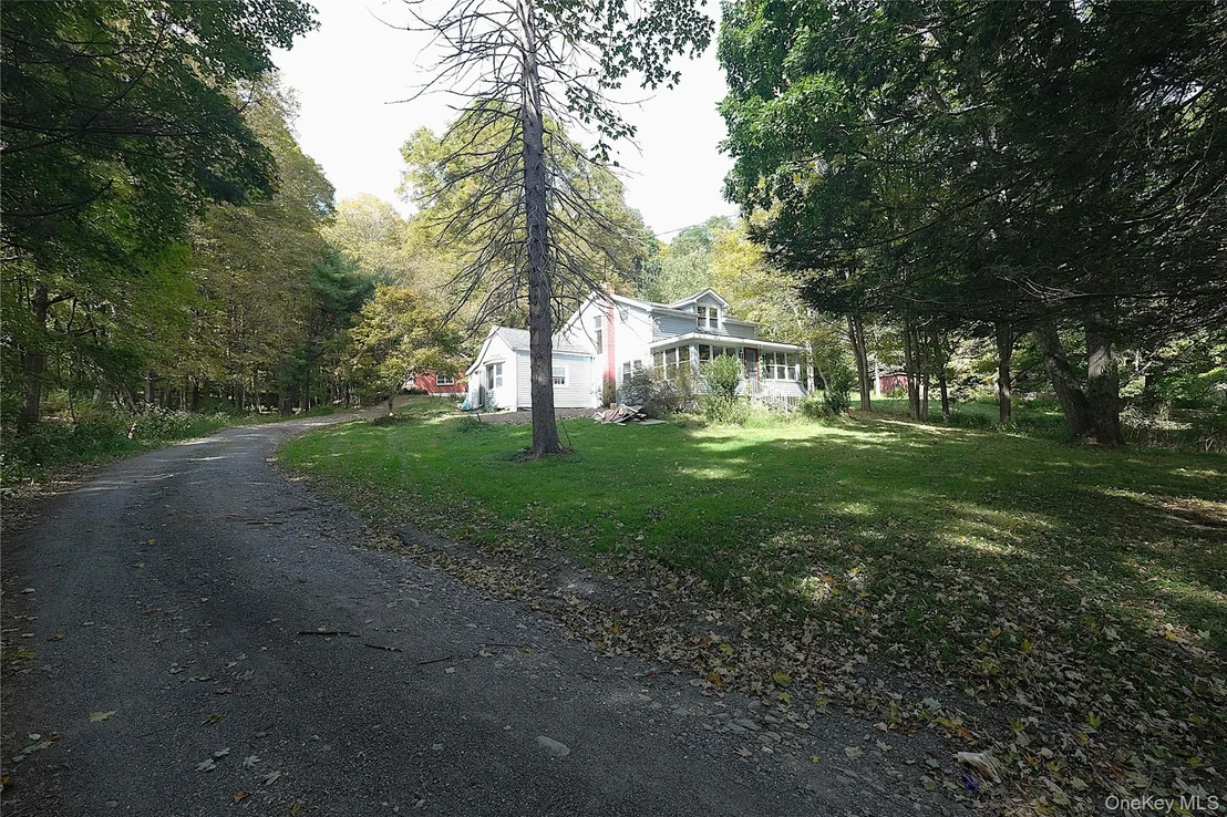 Photo of 1391 County Route 7