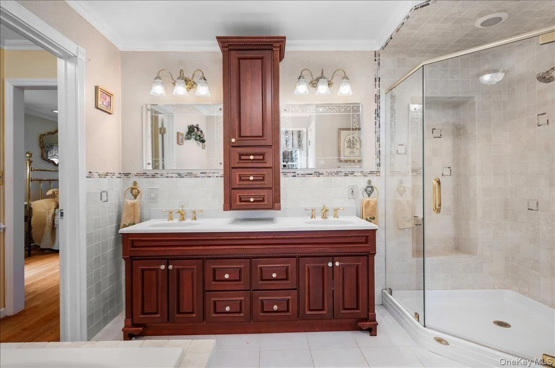 Photo of 112 Barton Road