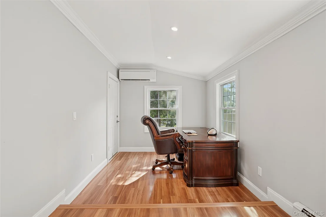Photo of 2 Ross Road