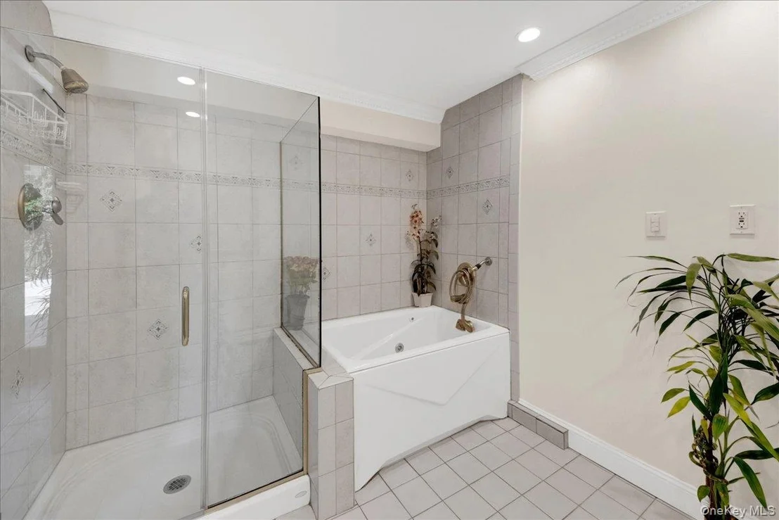 Photo of 236 Westlake Drive