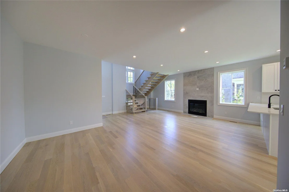 Photo of 4 Crystal Mews Lane