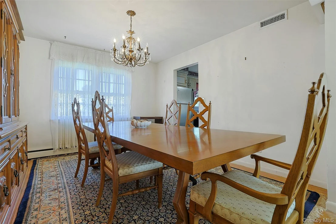 Photo of 150 Windermere Drive