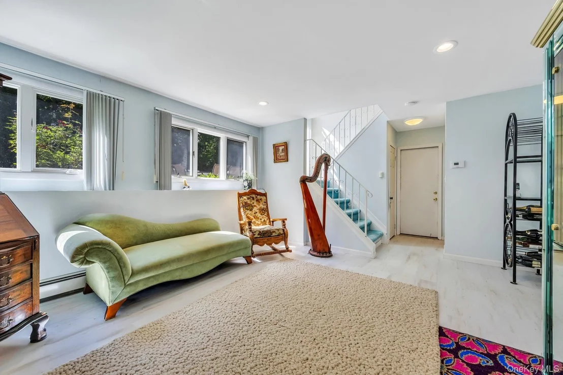 Photo of 9 Quincy Lane