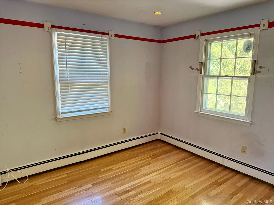 Photo of 23 Cliffside Lane