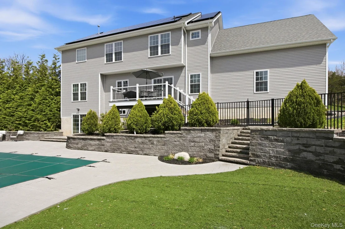 Photo of 18 Valley View Road