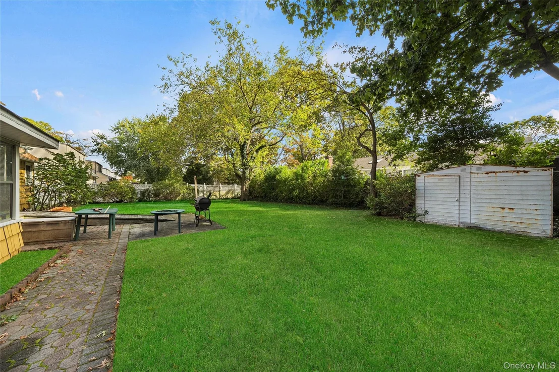 Photo of 32 Phelps Lane