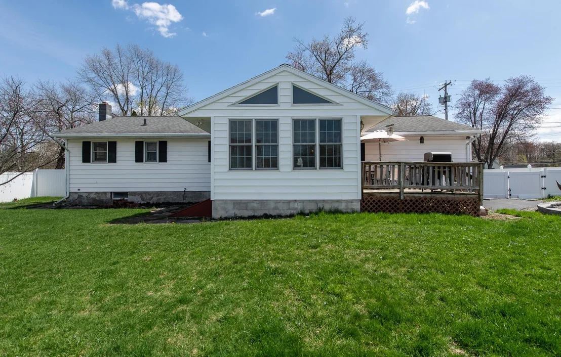 Photo of 15 Simmons Drive