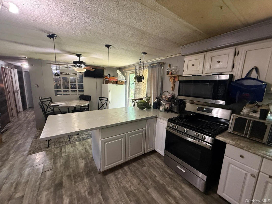 Photo of 514 Mark Twain Drive