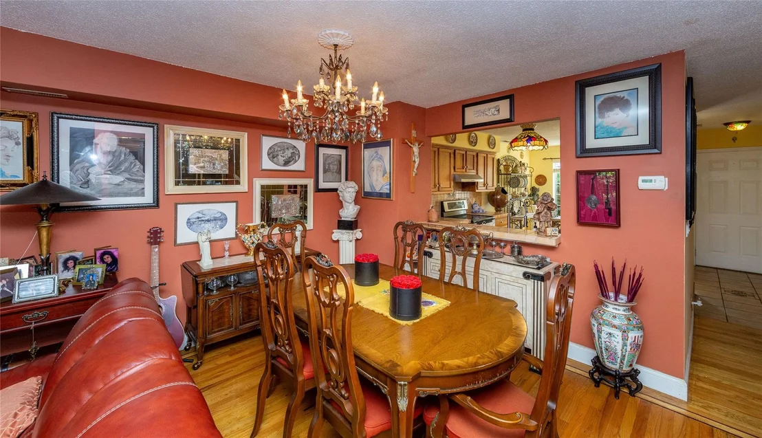 Photo of 1704 Windsor Lane