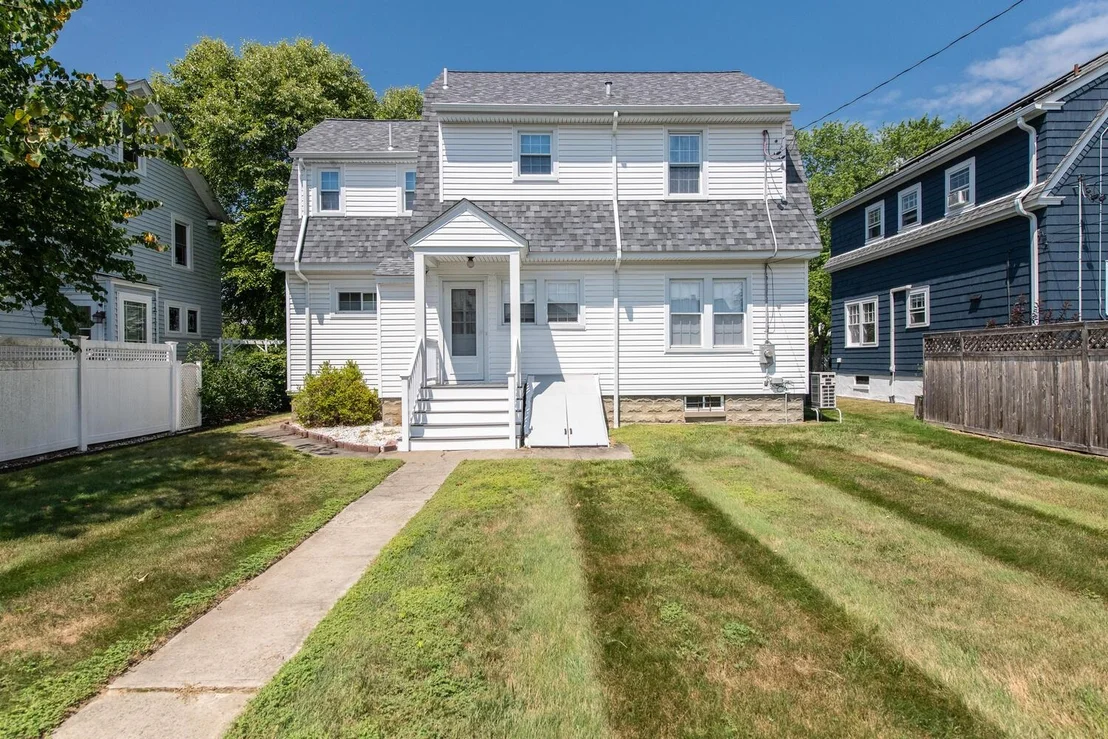 Photo of 19 Kingston Avenue