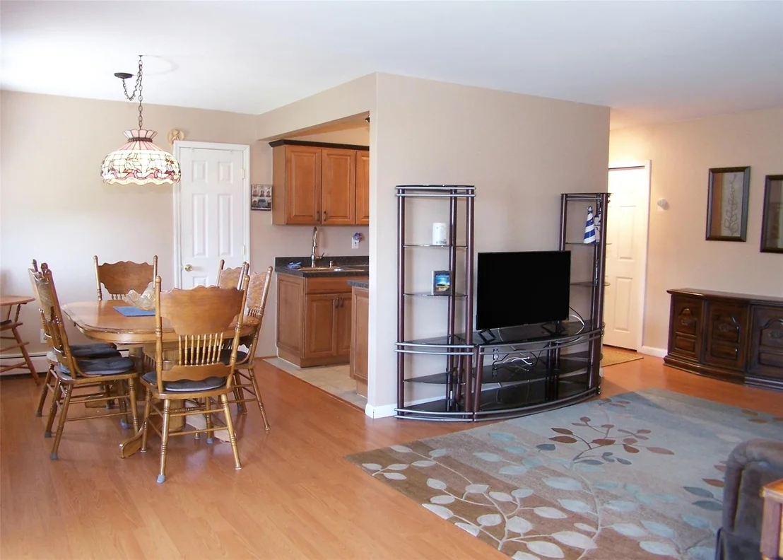 Photo of Unit 52 at 263 River Avenue