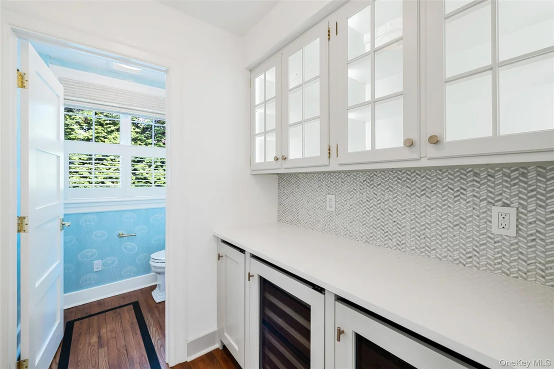 Photo of 92 Beach Lane