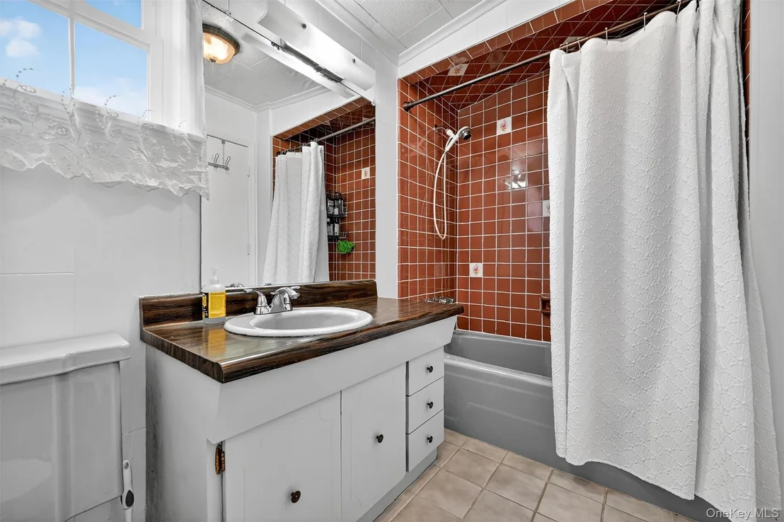 Photo of 25 Crescent View