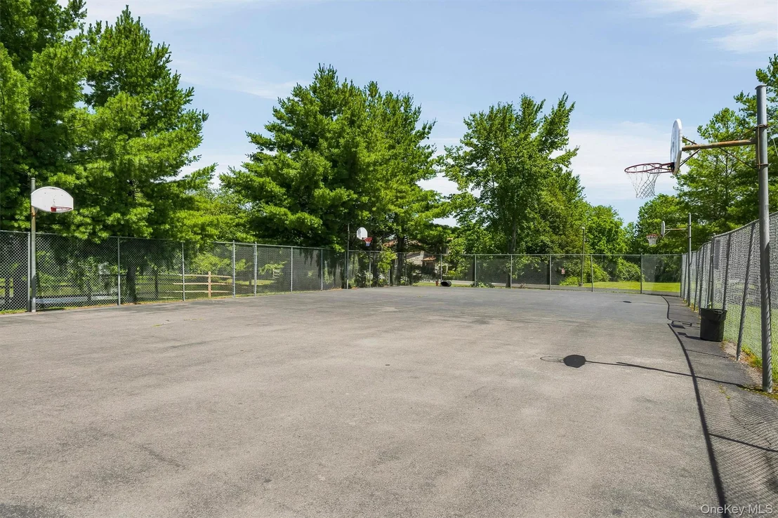 Photo of 213 Eagleton Drive
