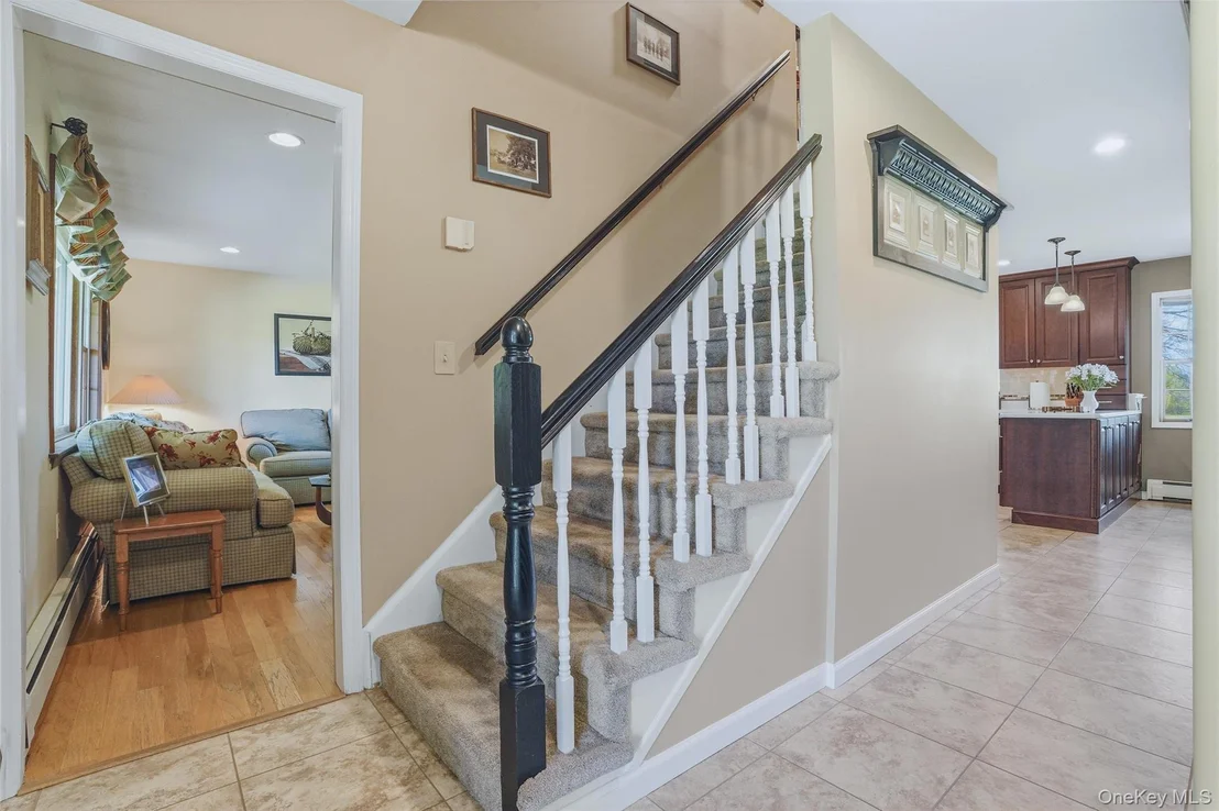 Photo of 36 River Glen Road