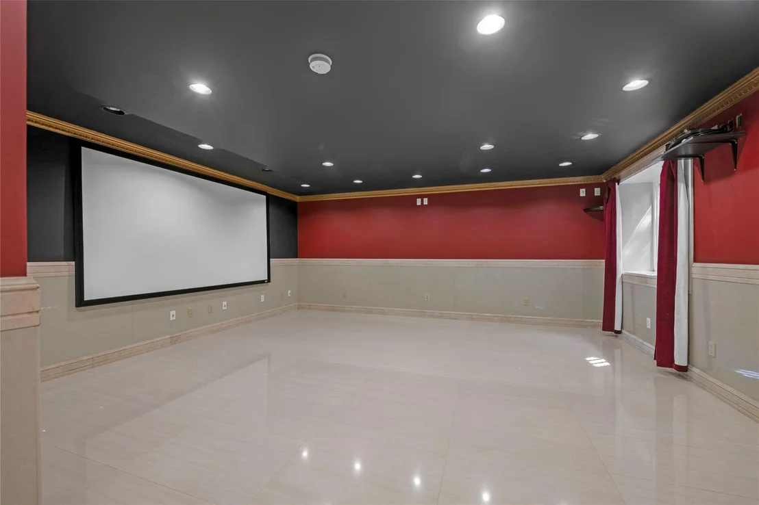 Photo of 8 Chanticlare Drive