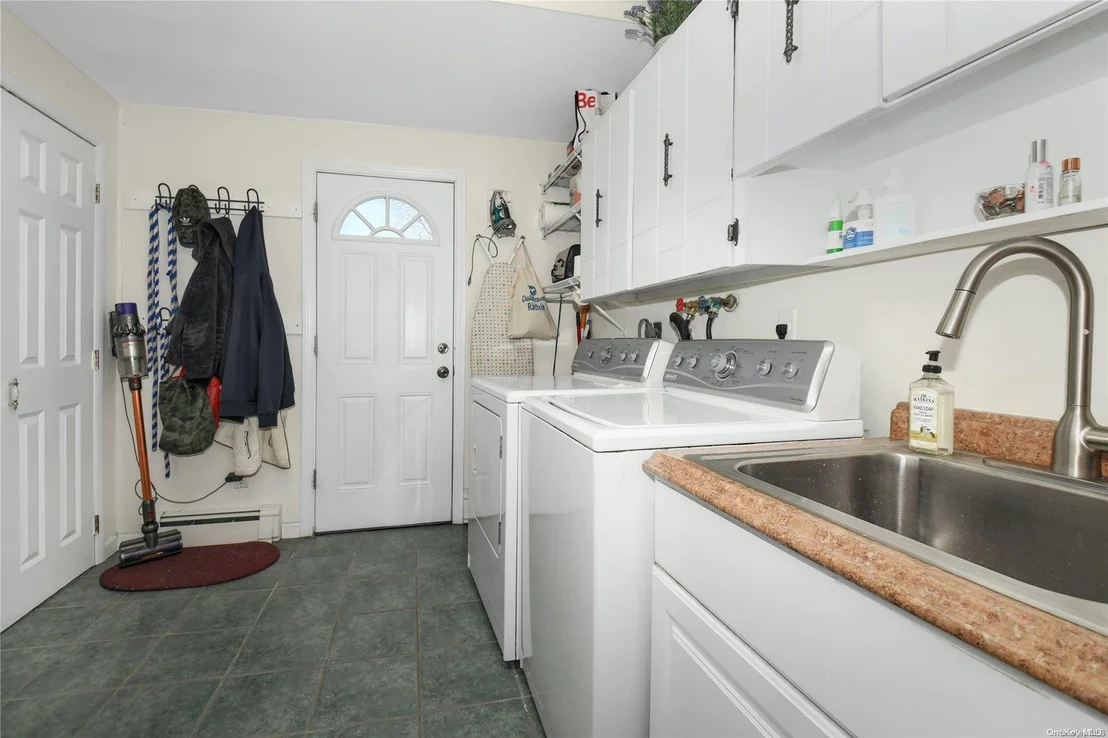 Photo of 59 Townsend Drive