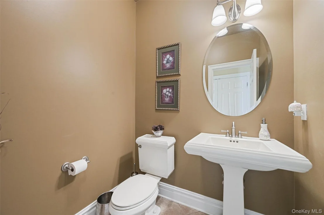 Photo of 42 Deangelis Drive