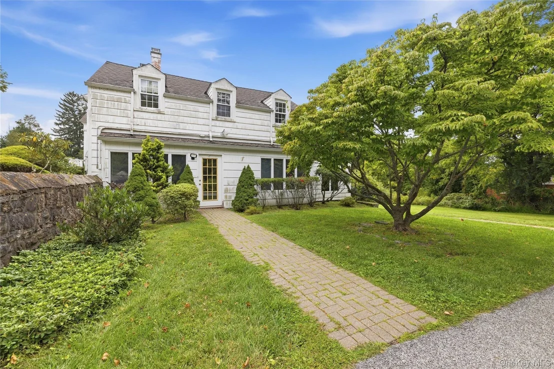 Photo of 600 Bedford Road