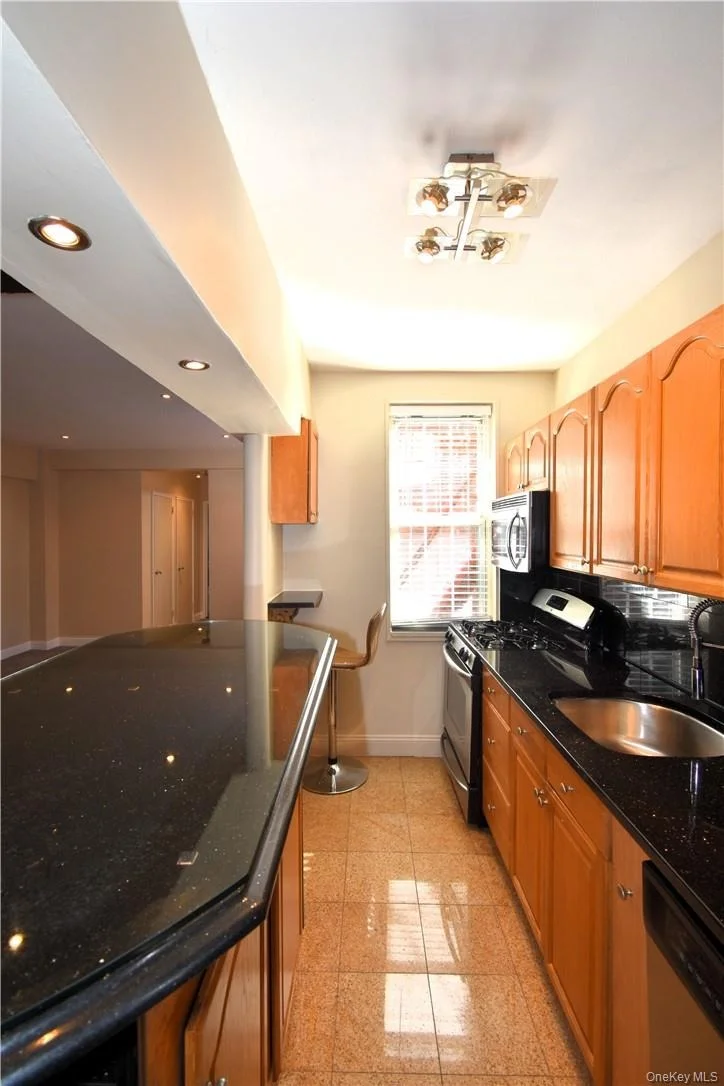 Photo of Unit B38 at 796 Bronx River Road