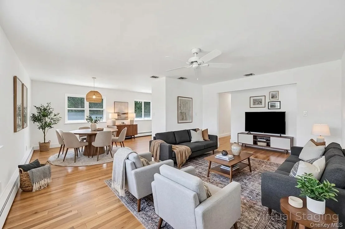 Photo of 10 Sutton Place