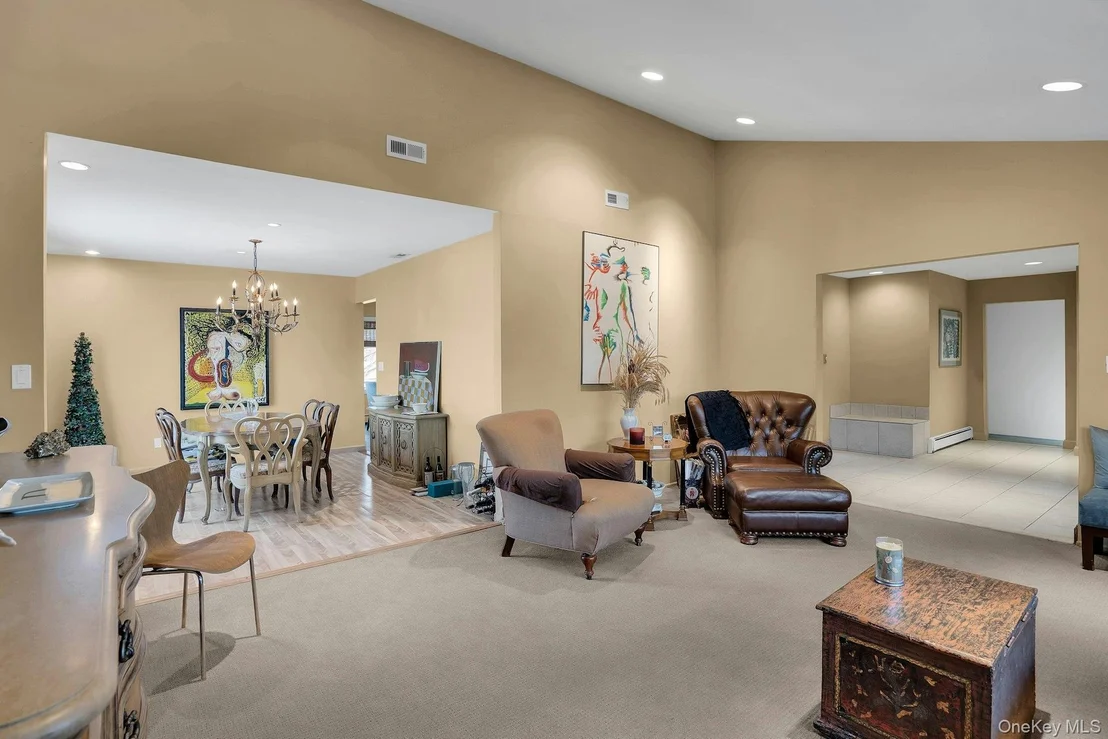 Photo of 48 Randolph Drive