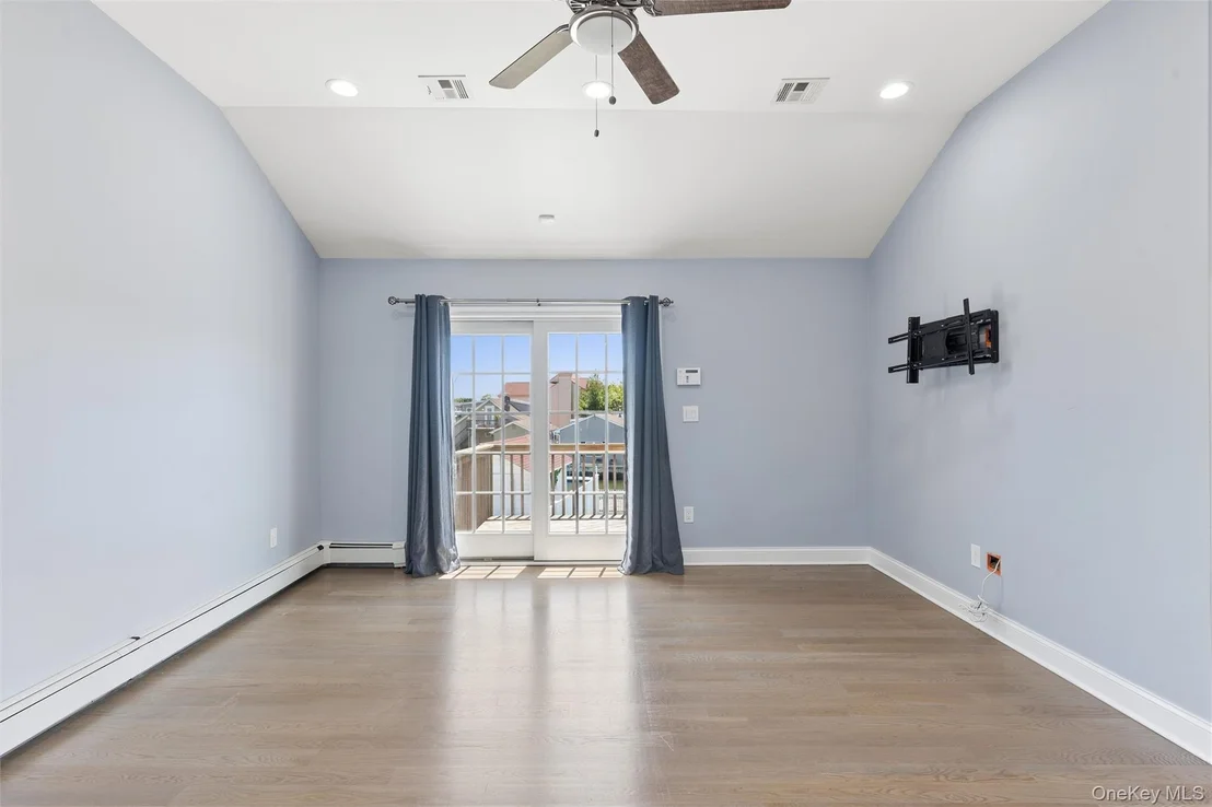 Photo of 161 Barbara Road