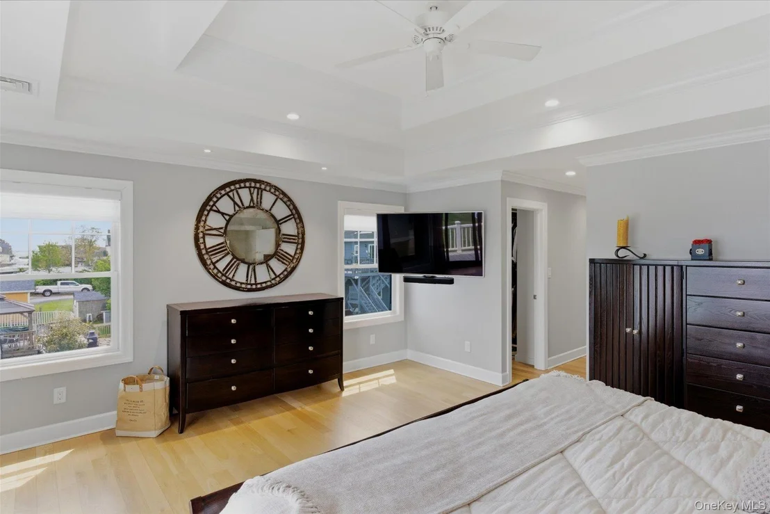Photo of 240 Clocks Boulevard