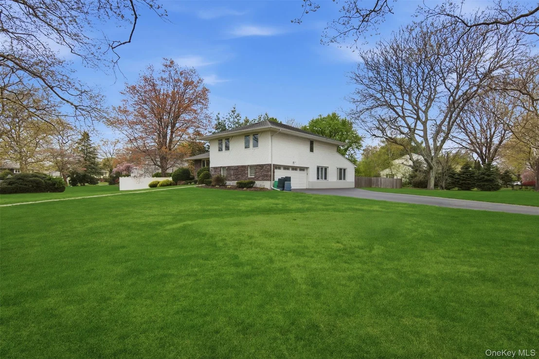 Photo of 23 Sarina Drive