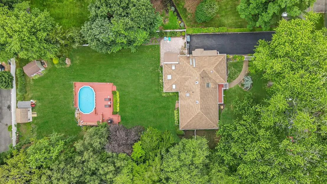 Photo of 2 Clearbrook Drive