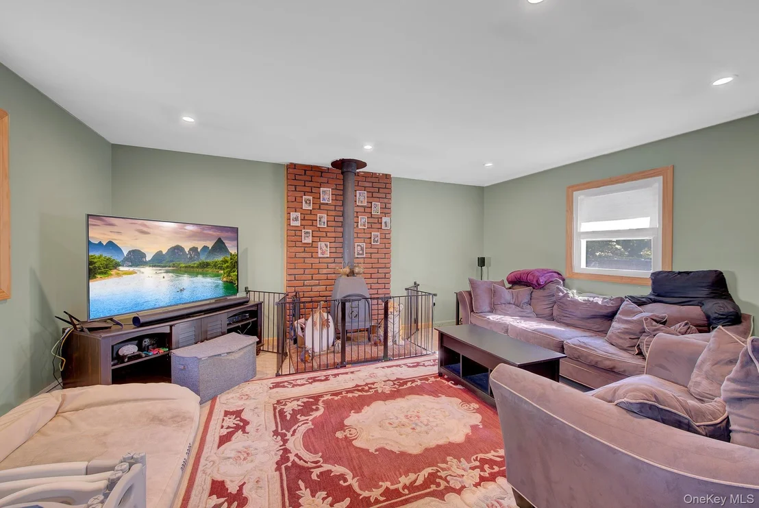 Photo of 57 Richmond Avenue