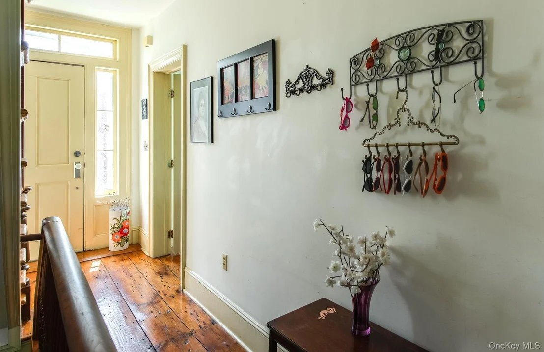 Photo of 33 Cliff Street