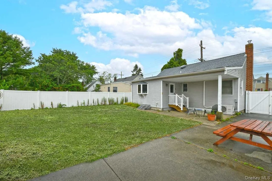 Photo of 767 Keith Lane