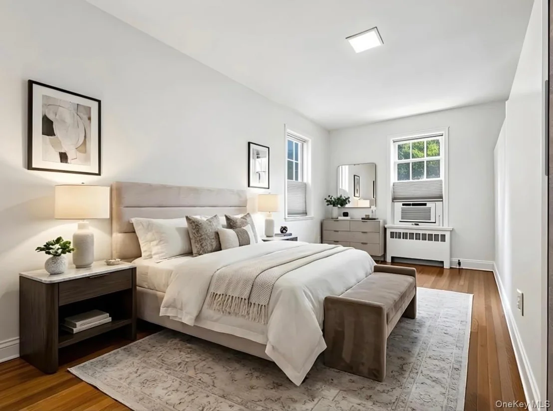 Photo of Unit 1A at 25 Parkview Avenue