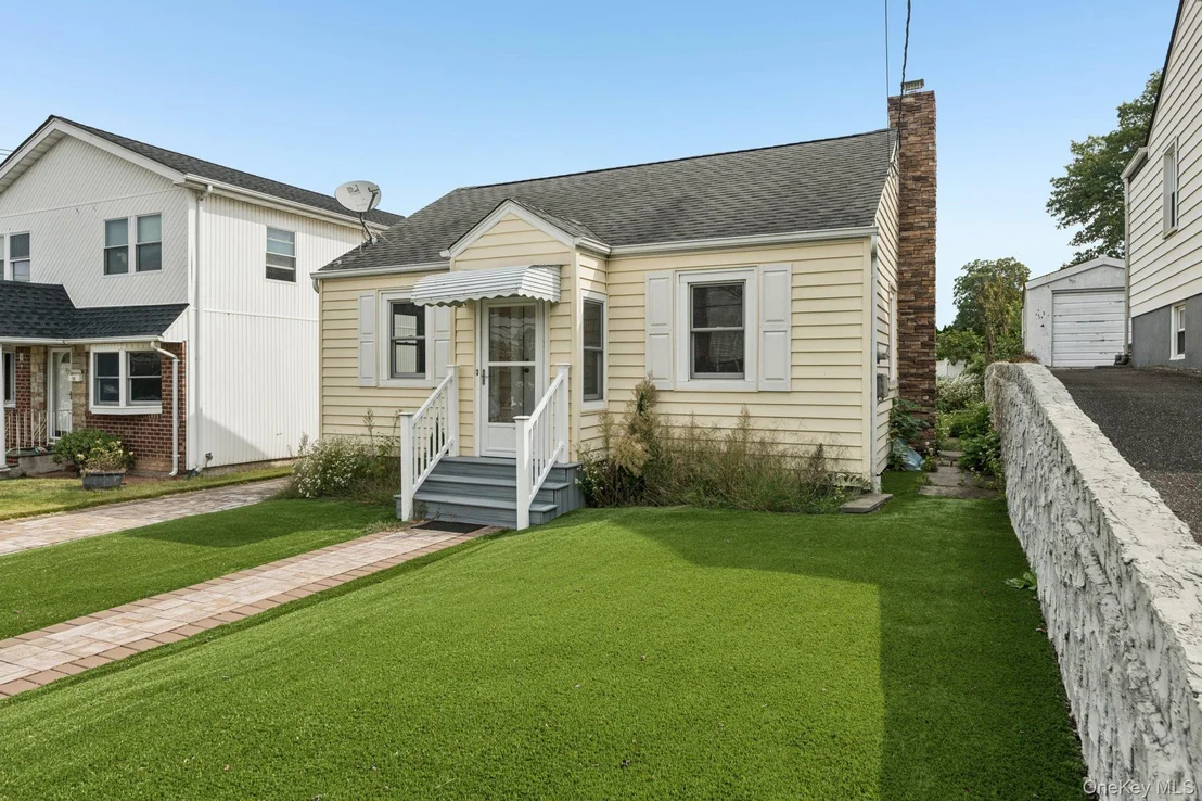 Photo of 105 Devon Road