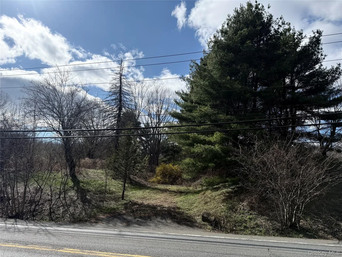 Photo of 5019 Route 22