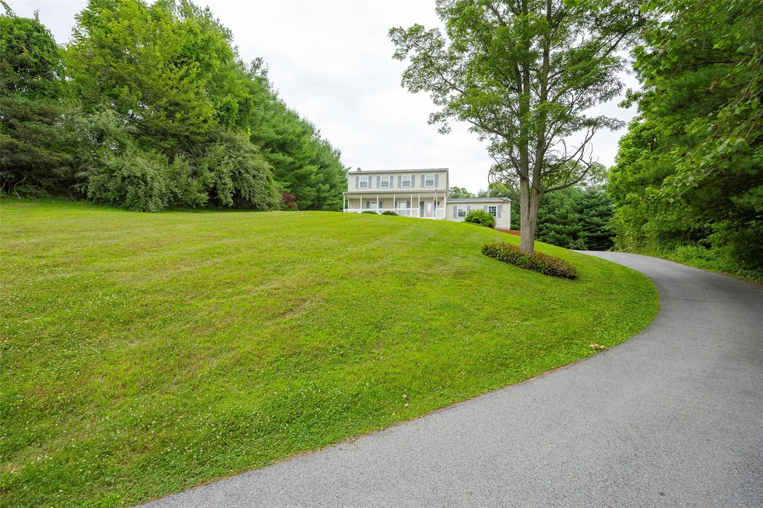 Photo of 2 Scott Lane