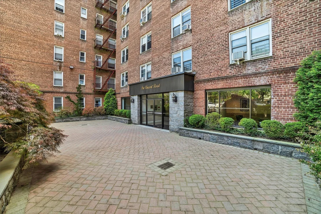 Photo of Unit 2A at 1 Vincent Road