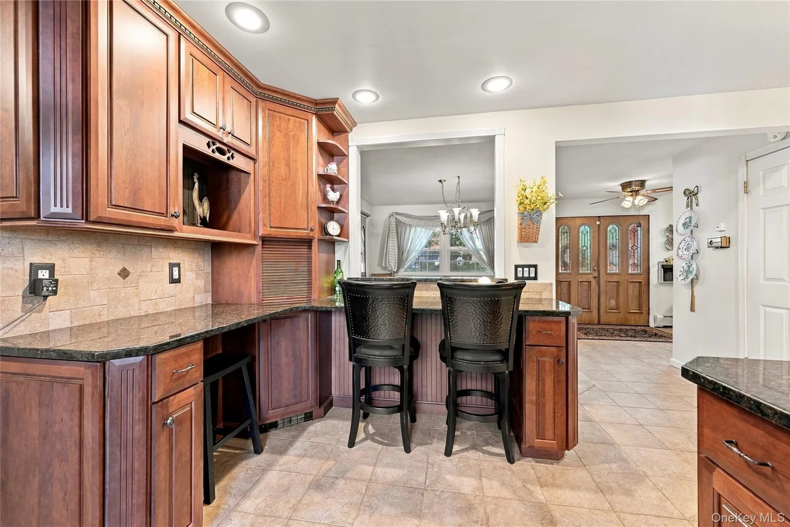 Photo of 75 Bayview Drive