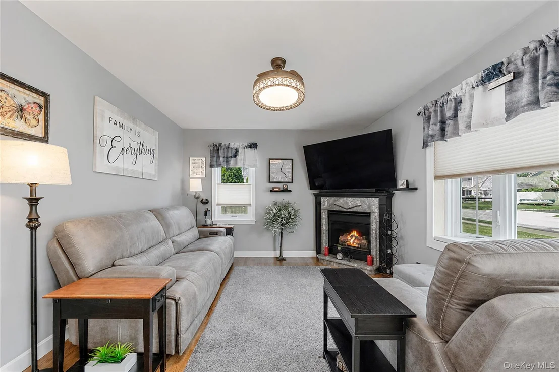 Photo of 7 Farmedge Road