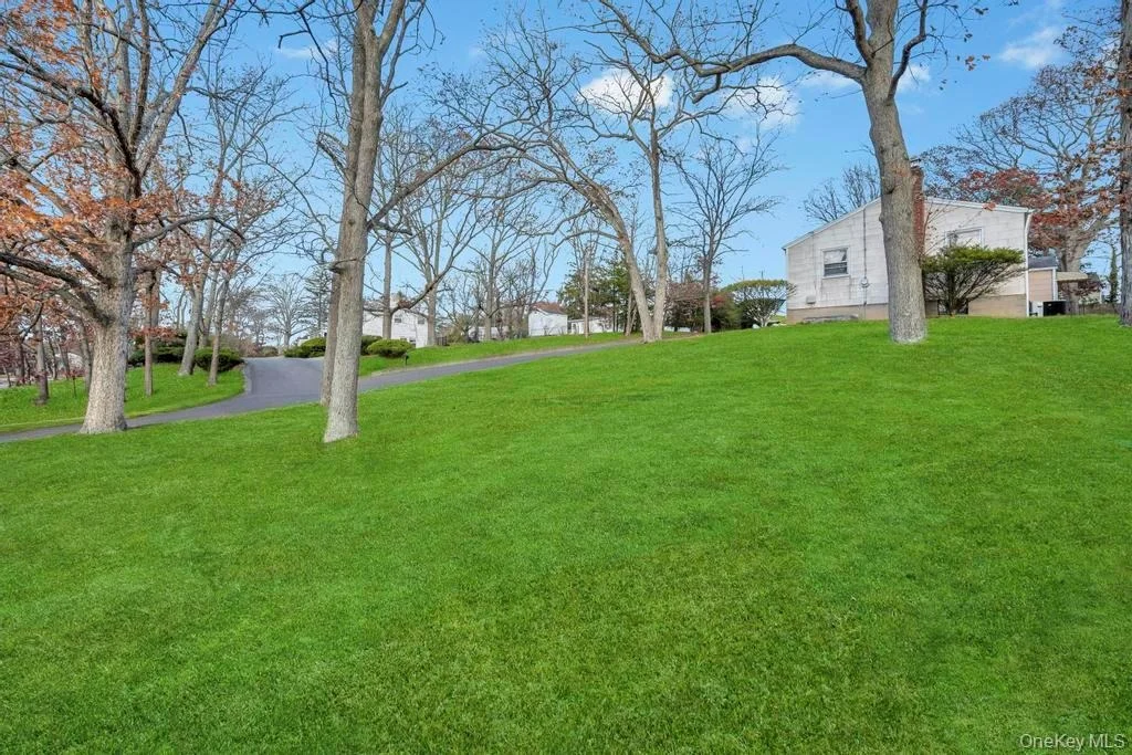 Photo of 4 Washington Avenue
