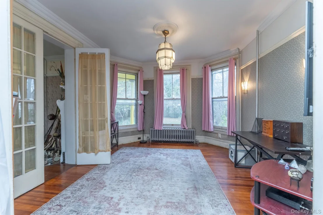 Photo of 156 Hunter Street