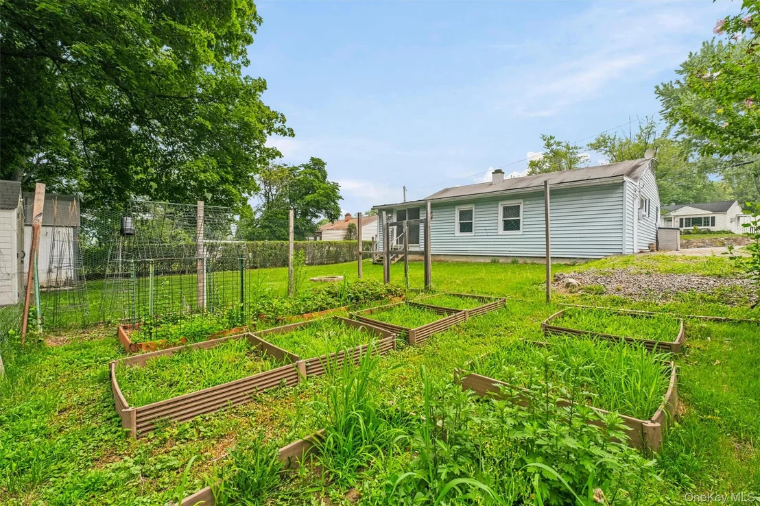 Photo of 56 Cayuga Drive